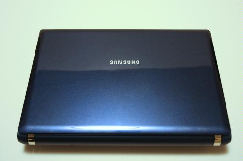 samsung-nc10-14gb-102-inch-blue-cover